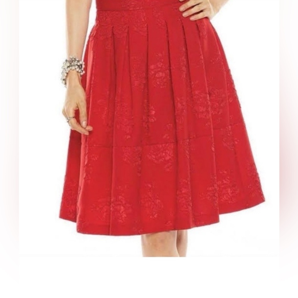 NWOT- Elle Red Roses Circle Skirt  Kohls